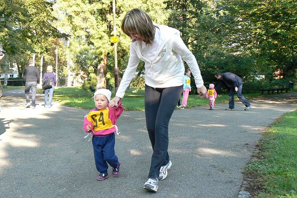 Běh dětí a rodičů NJ parkem 2008