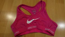 TOP NIKE